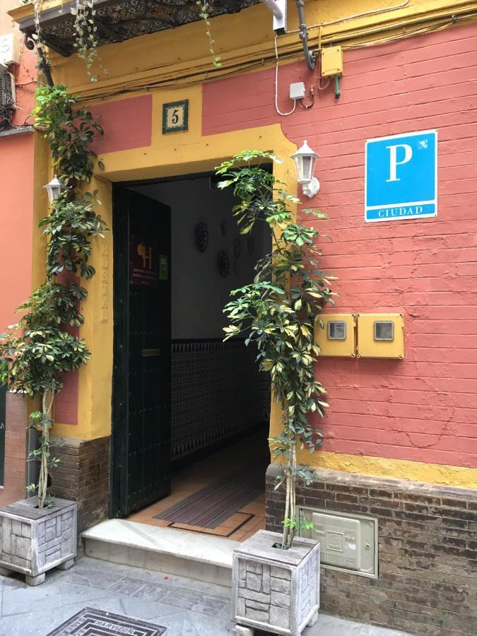 Pension Lisdos Sevilla Eksteriør billede